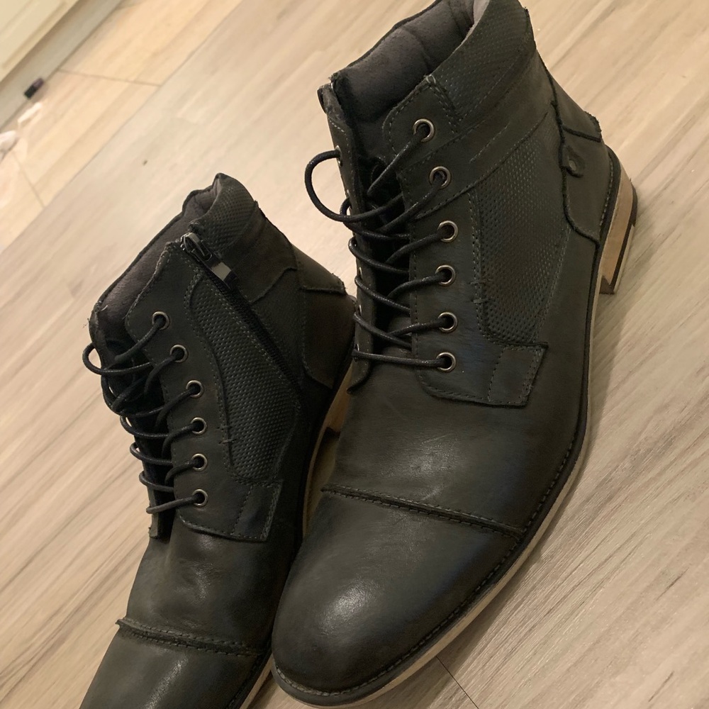 Steve Madden Boots